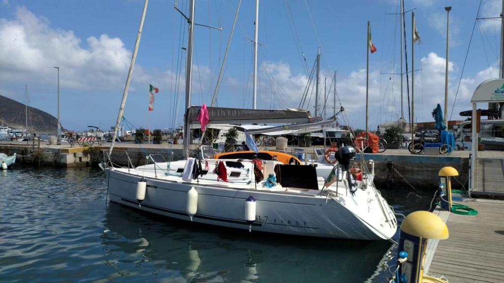 Beneteau First 31.7 — photo 2