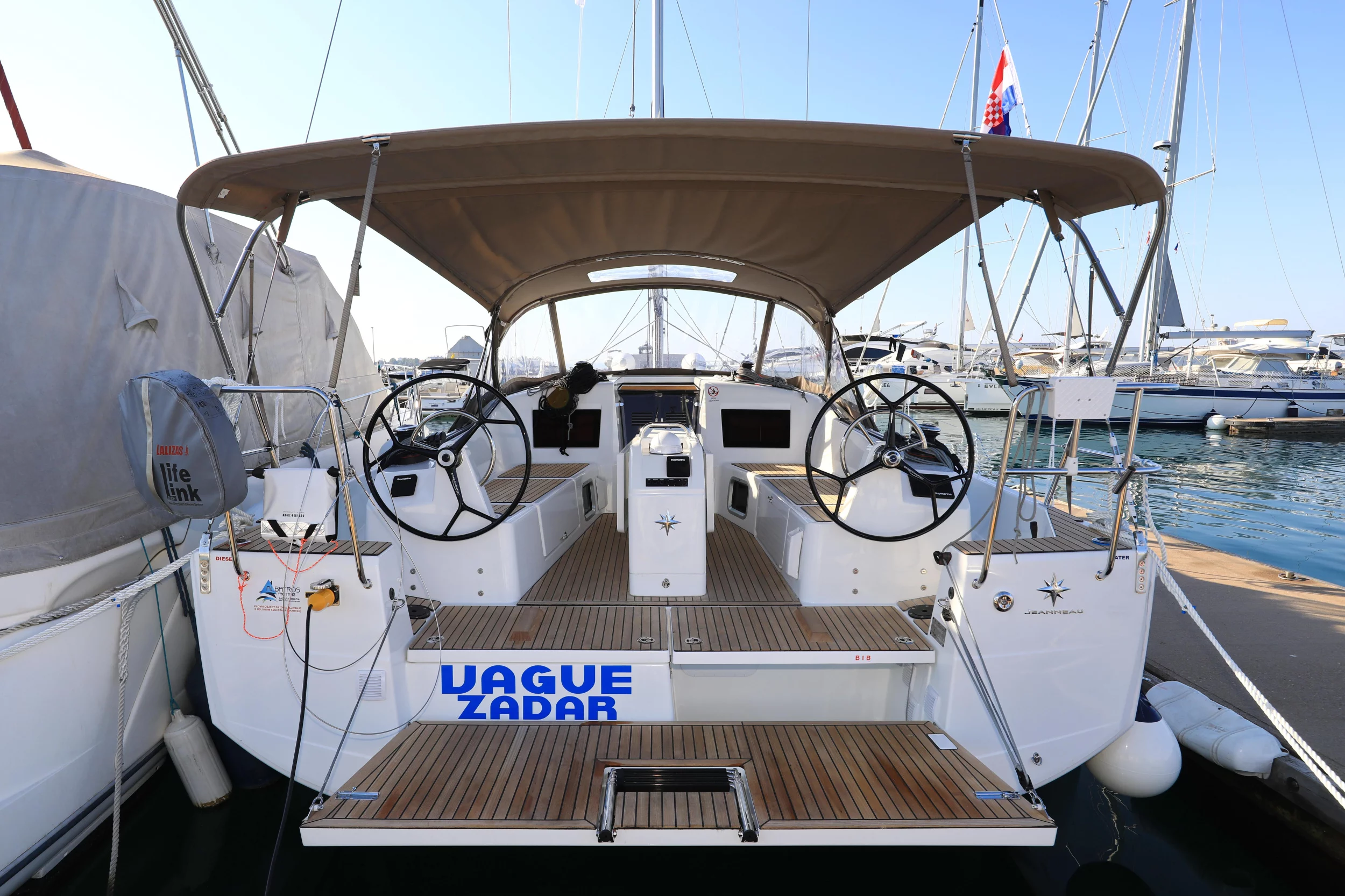 Sun Odyssey 410 (Vague)  - 91