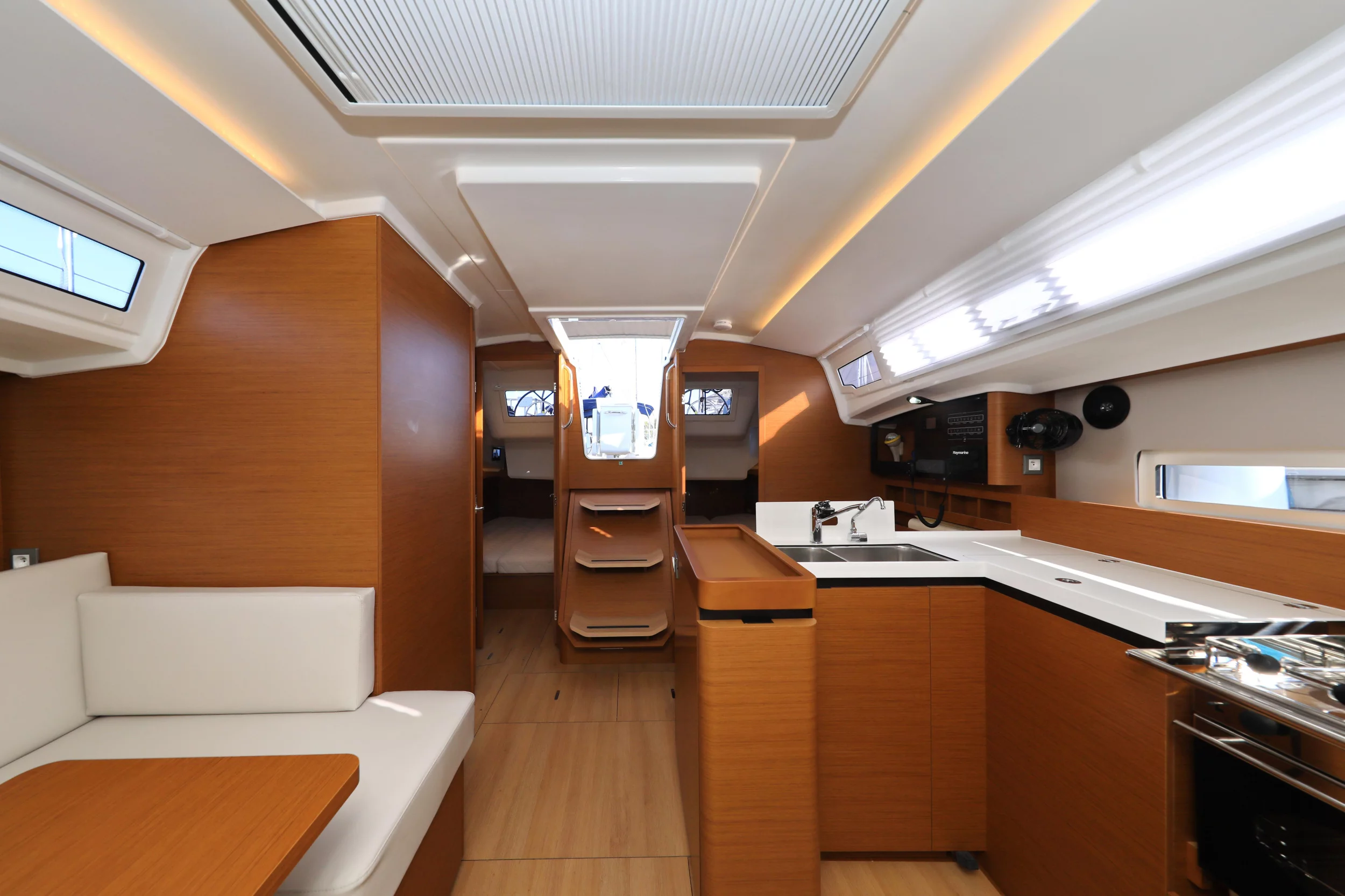 Sun Odyssey 410 (Vague)  - 89