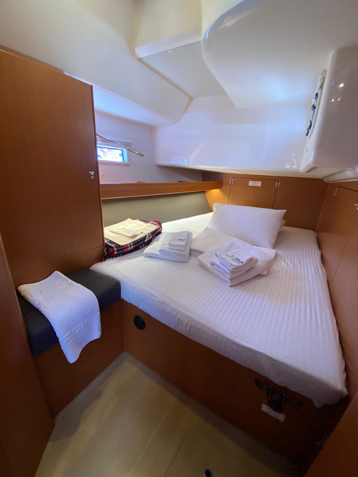 Bavaria Cruiser 46 — photo 9