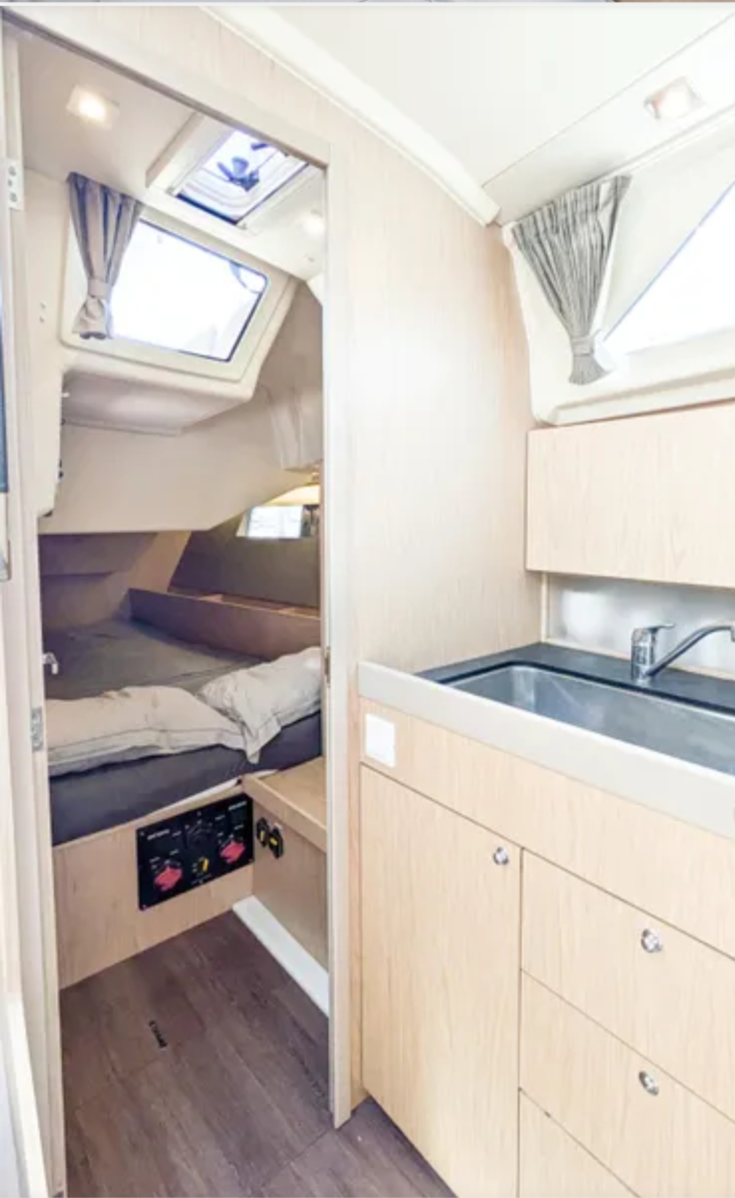 Beneteau Oceanis 41.1 — photo 15