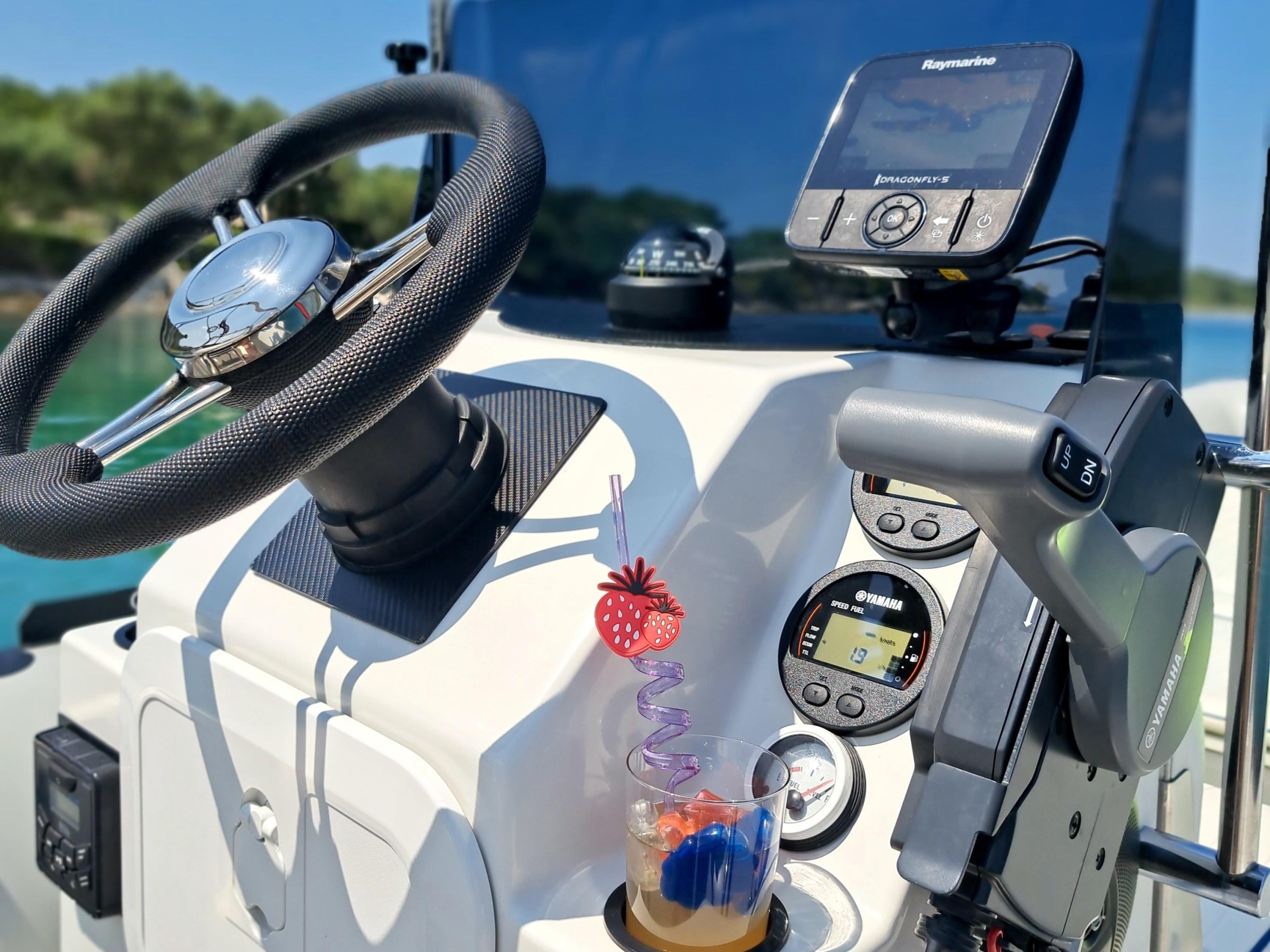 Photo #10 - Prestige Ranger 600 (Niky) in Trogir - 17405