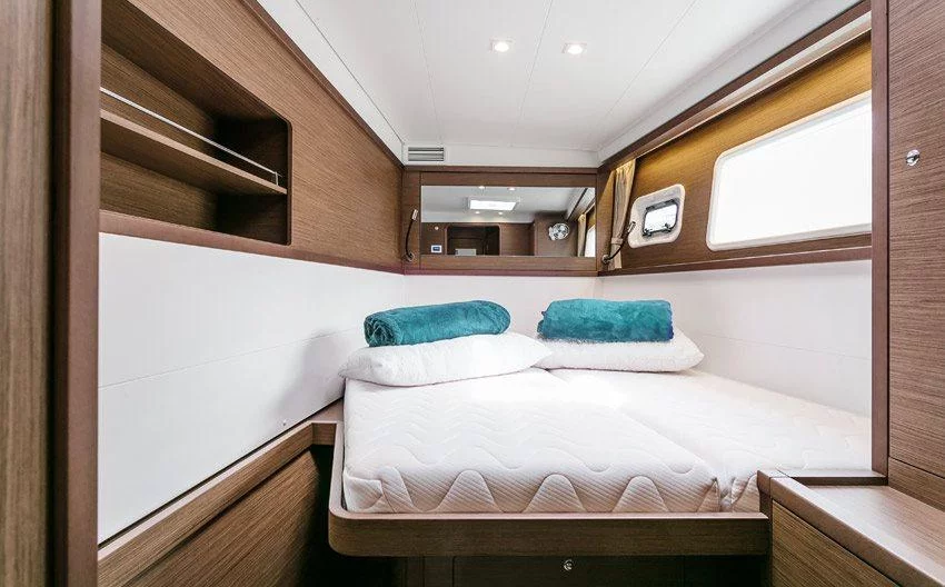 Lagoon 450 Flybridge (Magic Lagoon)  - 2