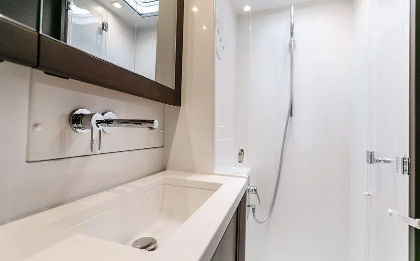 Lagoon 450 Flybridge (Magic Lagoon)  - 9