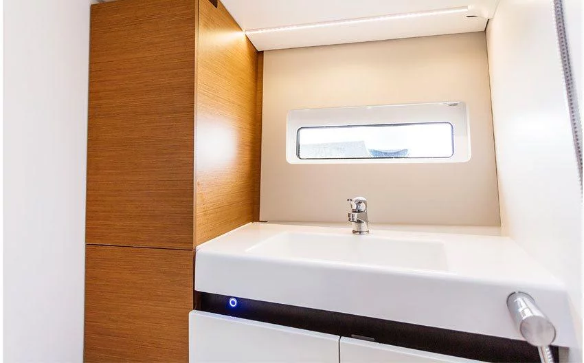 Sun Odyssey 490 (Evita)  - 11