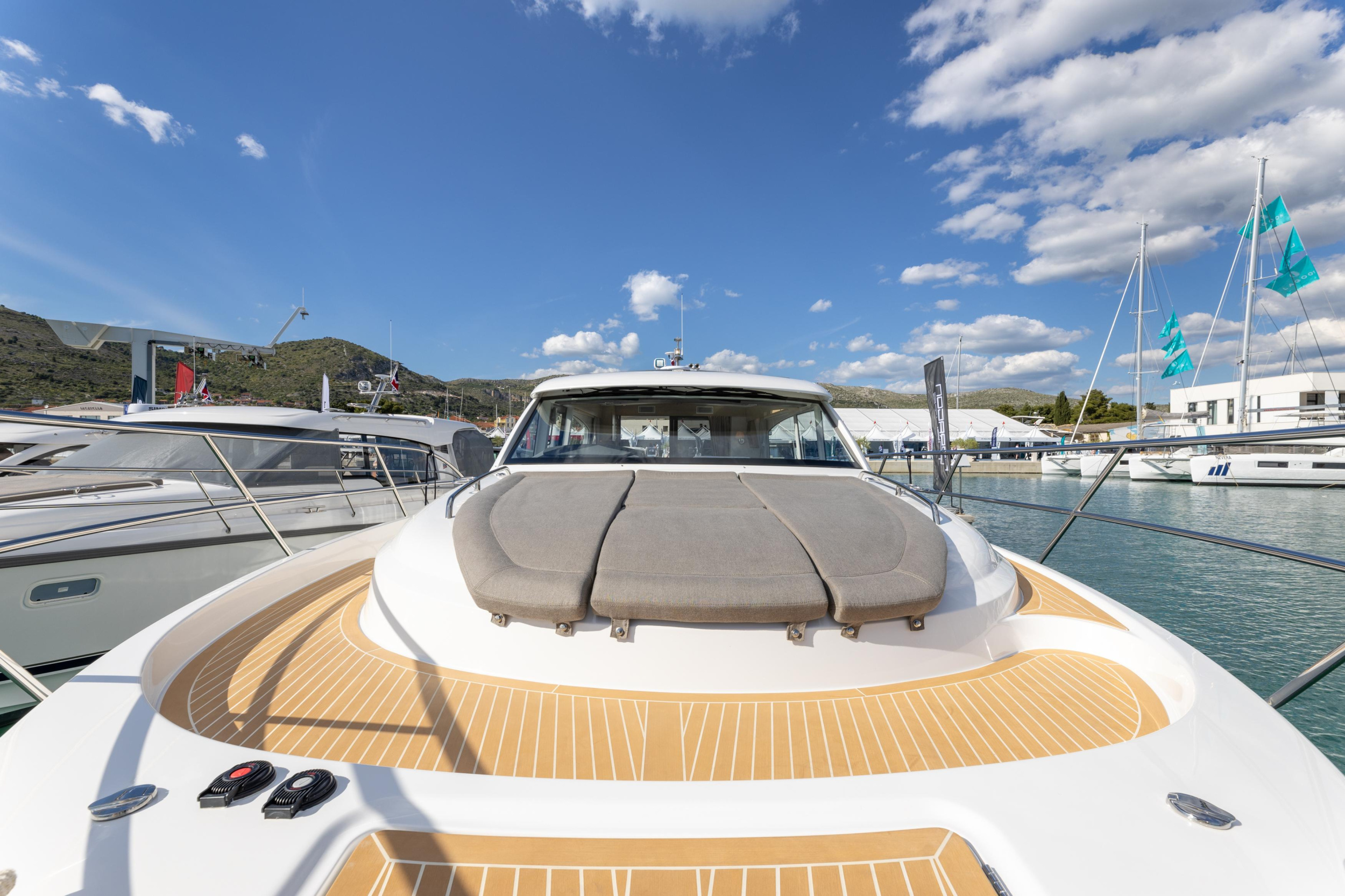 Photo #9 - Nimbus 405 Coupe (BONBON) in Split - 16045