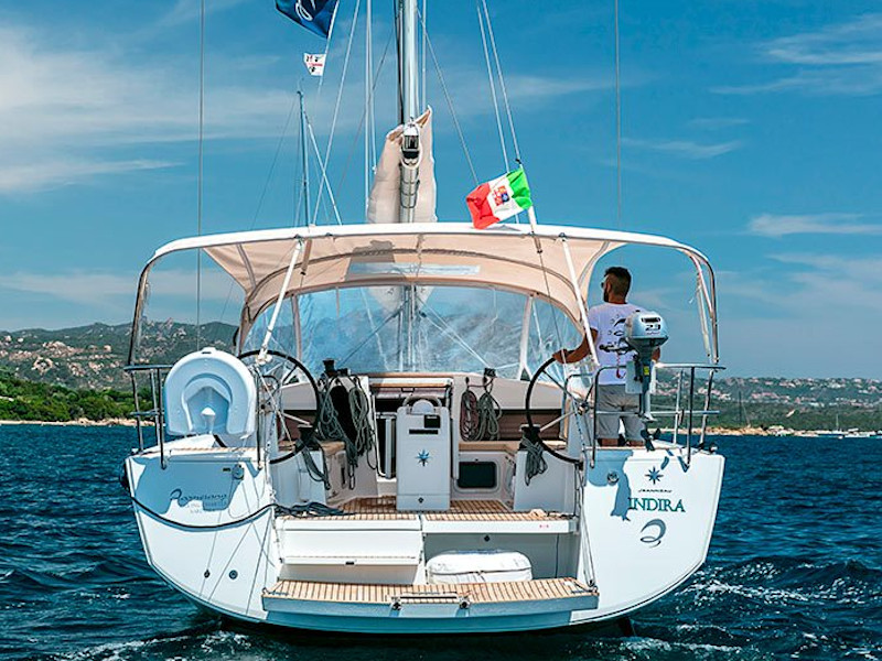 Photo #1 - Sun Odyssey 440 (Indira) en Portisco - 8006