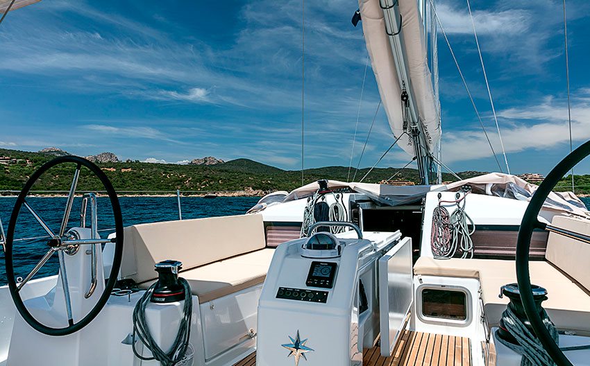 Photo #8 - Sun Odyssey 440 (Indira) en Portisco - 8006