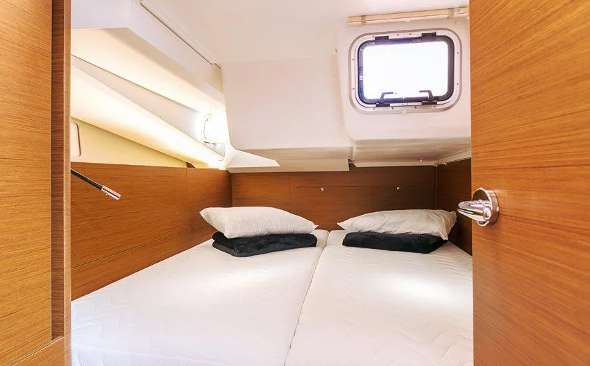 Sun Odyssey 440 (Indira)  - 8