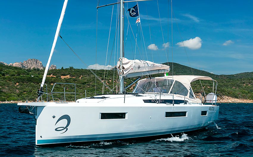 Photo #14 - Sun Odyssey 440 (Marilyn) en Portisco - 8007
