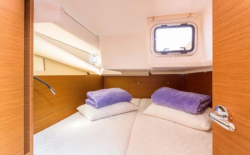 Sun Odyssey 440 (Marilyn)  - 15