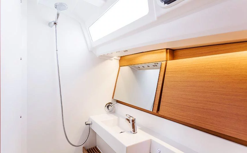 Sun Odyssey 440 (Marilyn)  - 10