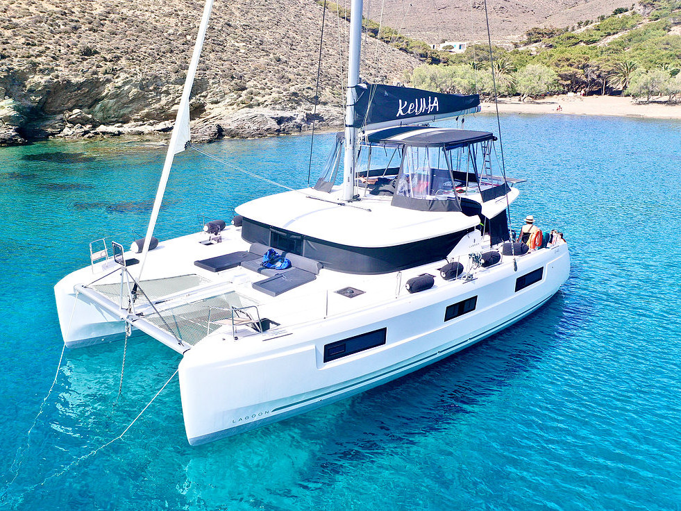 Photo #1 - Lagoon 46 (KeYMA) en Mykonos - 16279