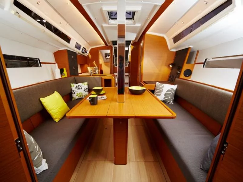 Sun Odyssey 349 b (Nara) Interior image - 3