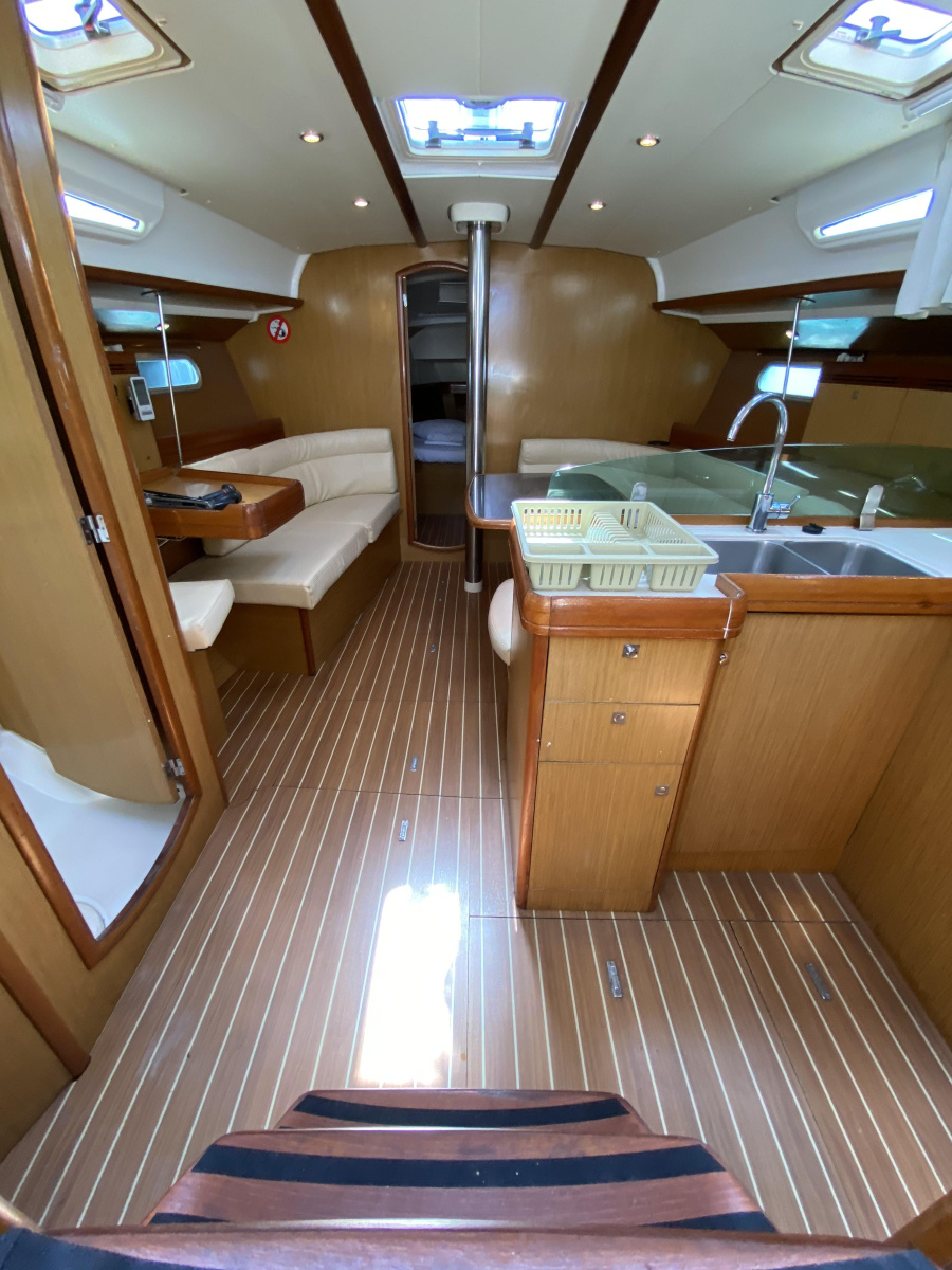 Sun Odyssey 42 i — photo 19