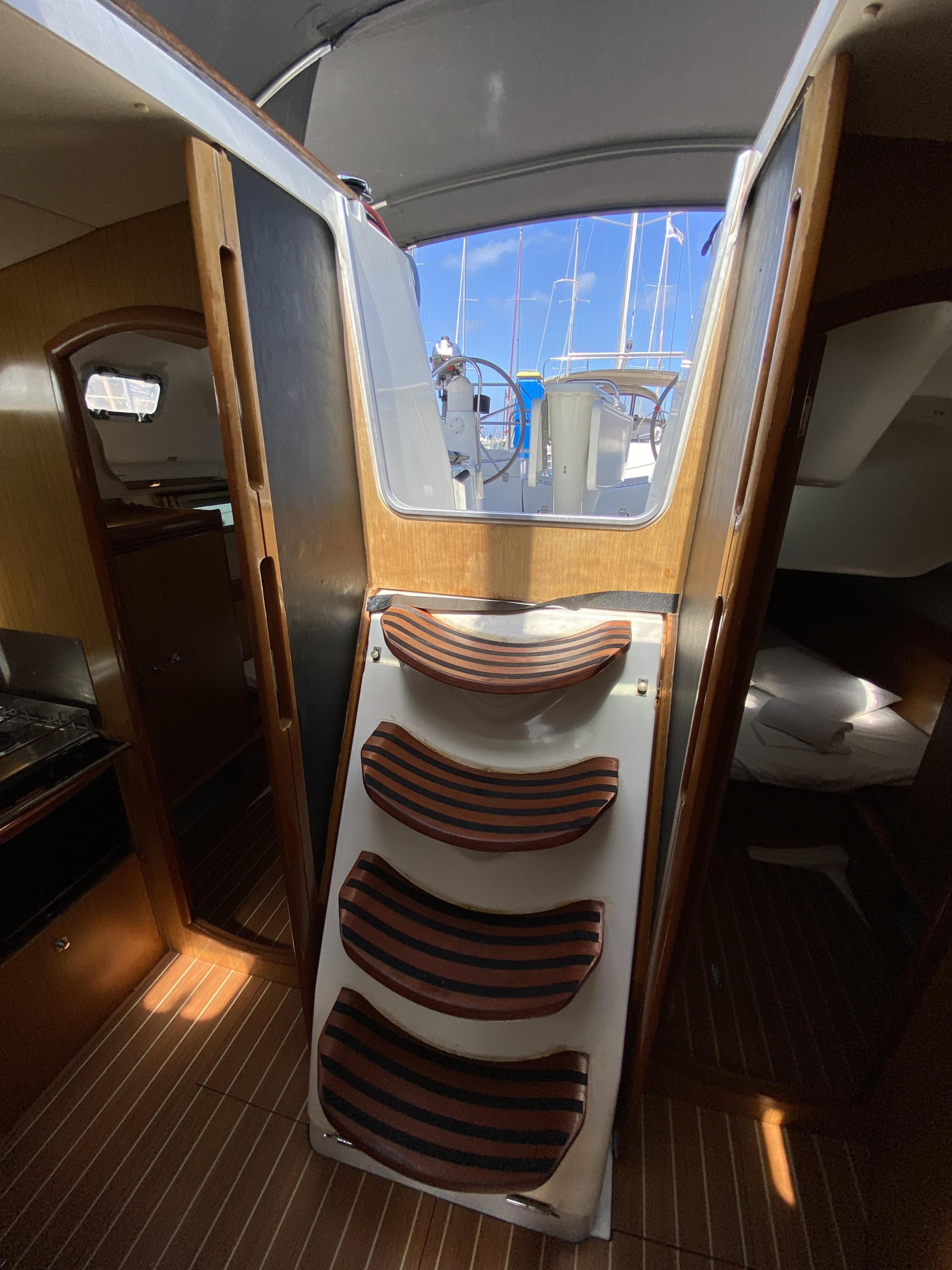 Sun Odyssey 42 i — photo 10