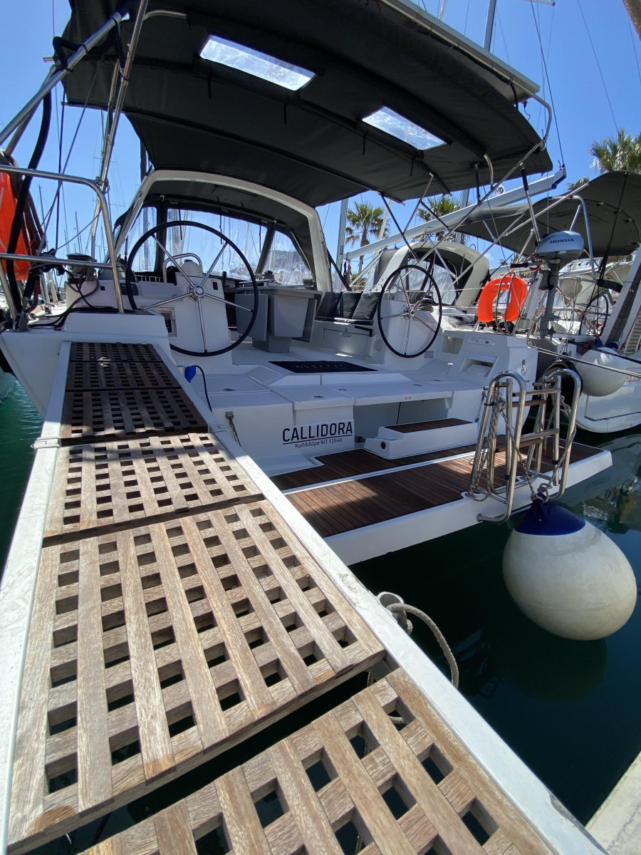 Oceanis 45/3 — photo 3