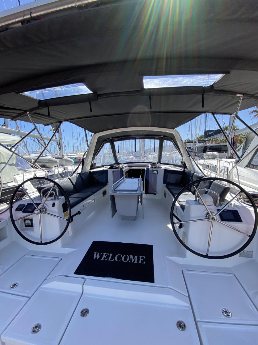 Oceanis 45/3 — photo 34
