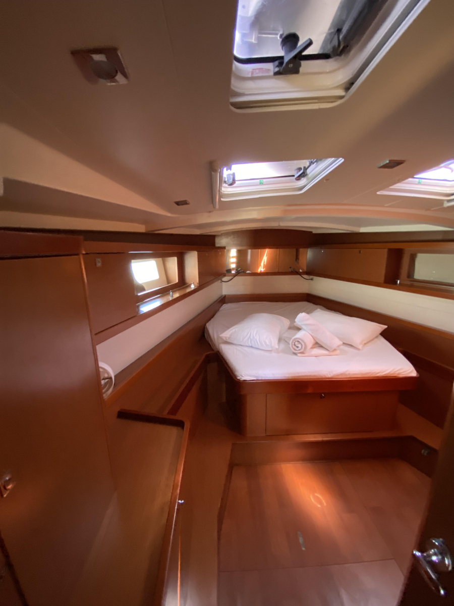 Oceanis 45/3 — photo 8