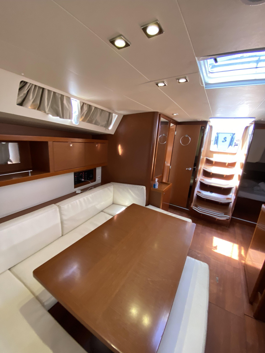 Oceanis 45/3 — photo 6