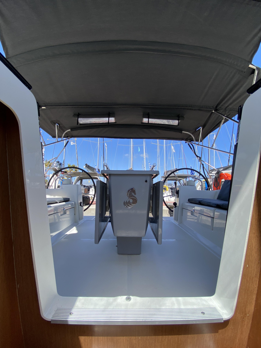 Oceanis 45/3 — photo 23