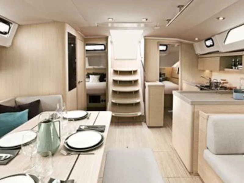 Oceanis 46.1 (Noah) Interior image - 24