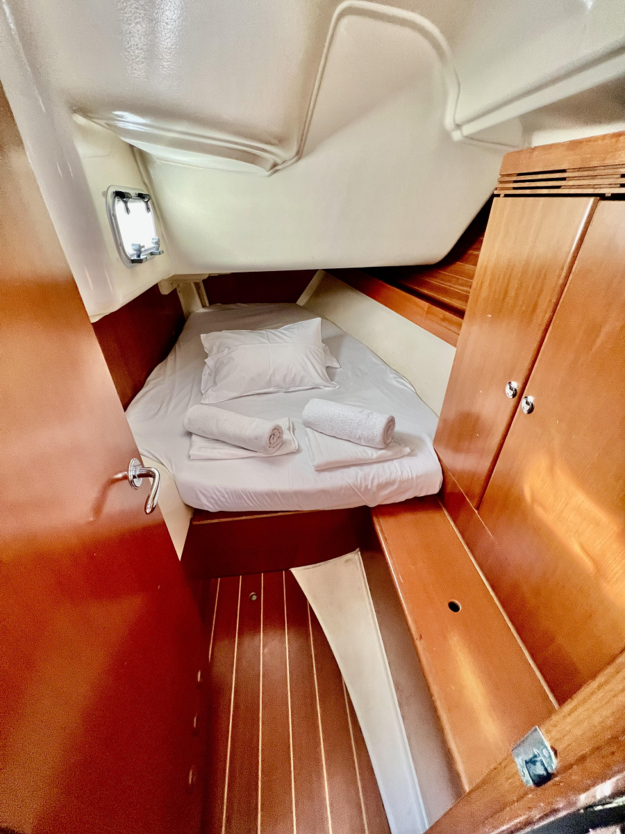 Dufour 34 — photo 10
