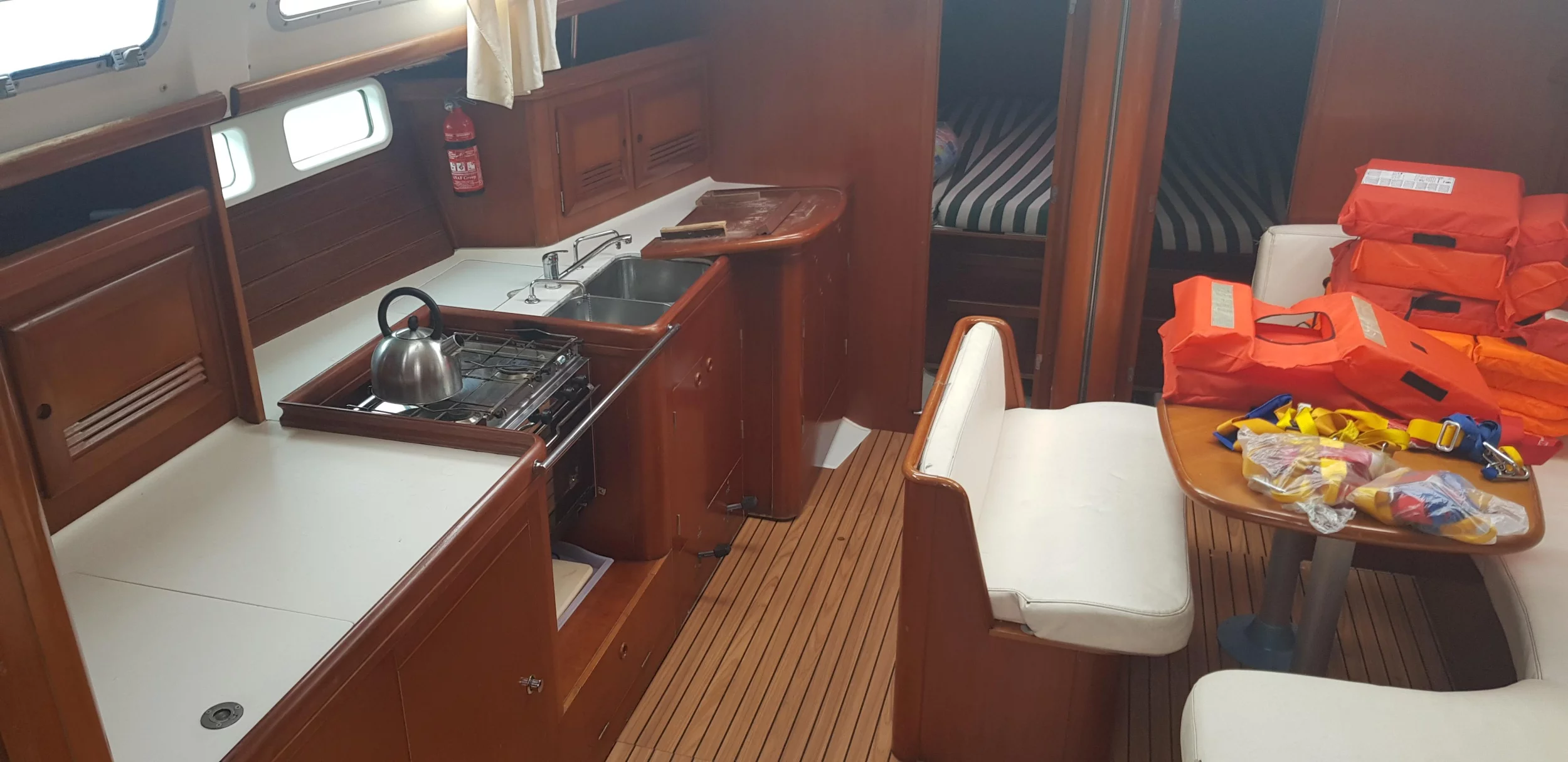 Oceanis 473 (Senza Pensieri)  - 2