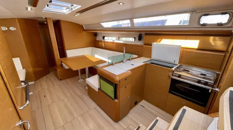 Sun Odyssey 449 (Amelie (Refit 2022))  - 2