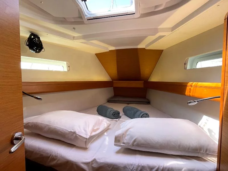 Sun Odyssey 449 (Amelie (Refit 2022))  - 8