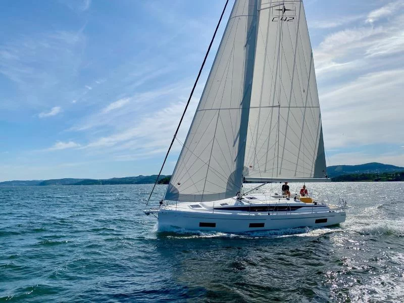 Bavaria C42 (Silver VII) Main image - 0