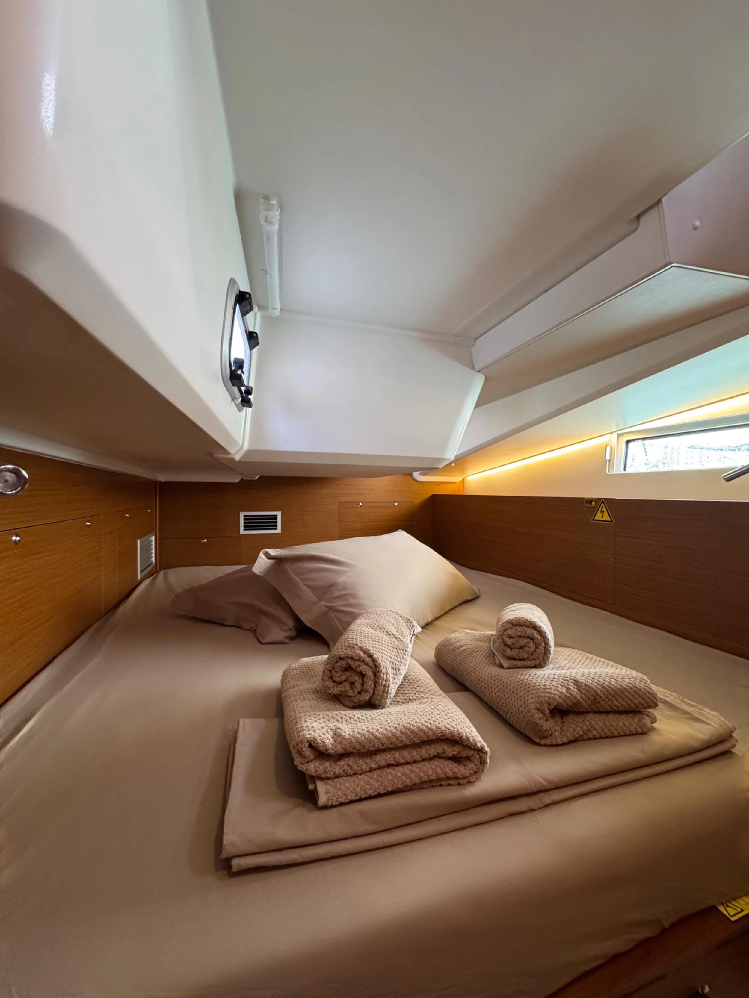 Sun Odyssey 490 (Don Carlo)  - 10