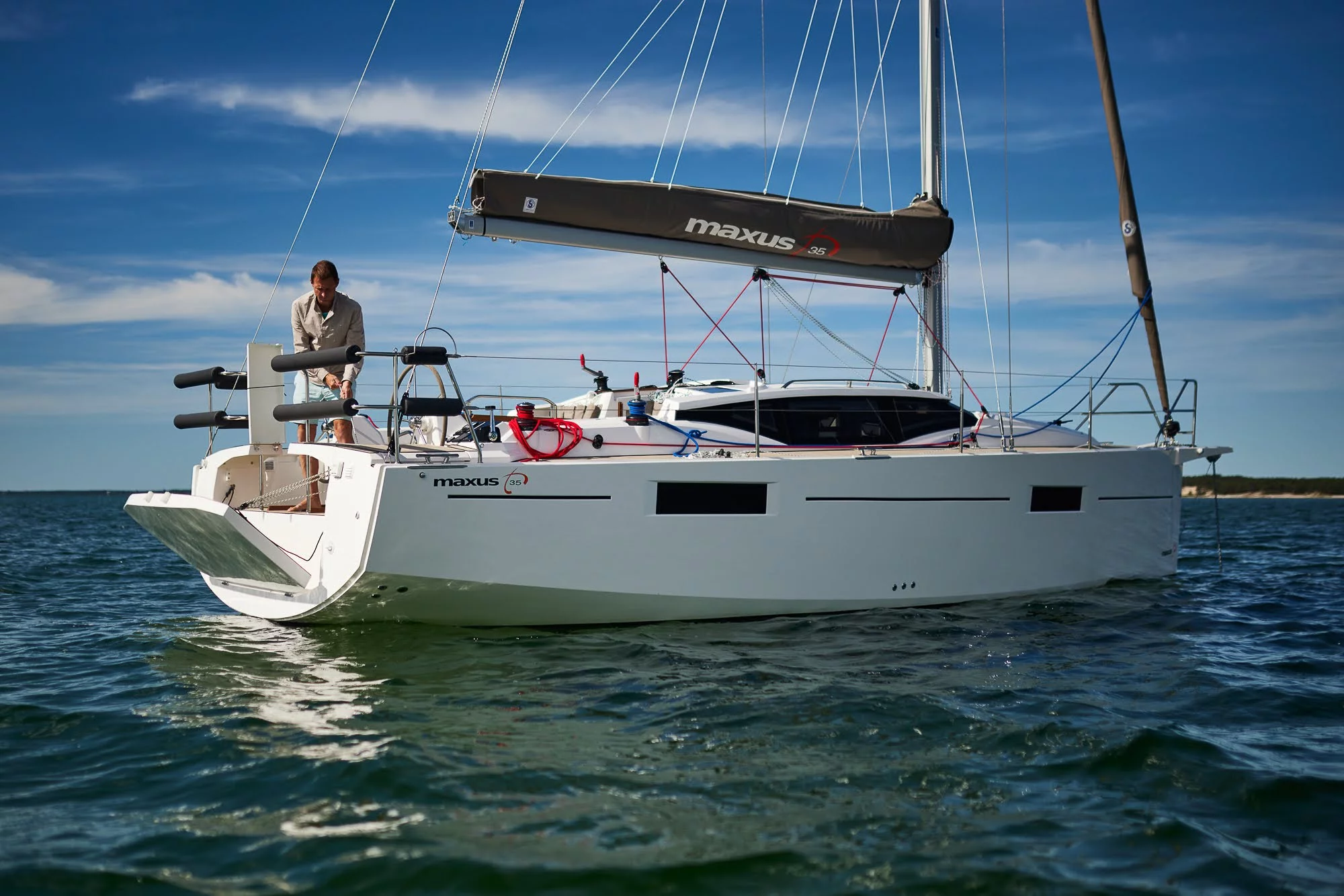 Maxus 35 (see with our base extra options availability as Air Conditioned) (Angelmiles 1)  - 128