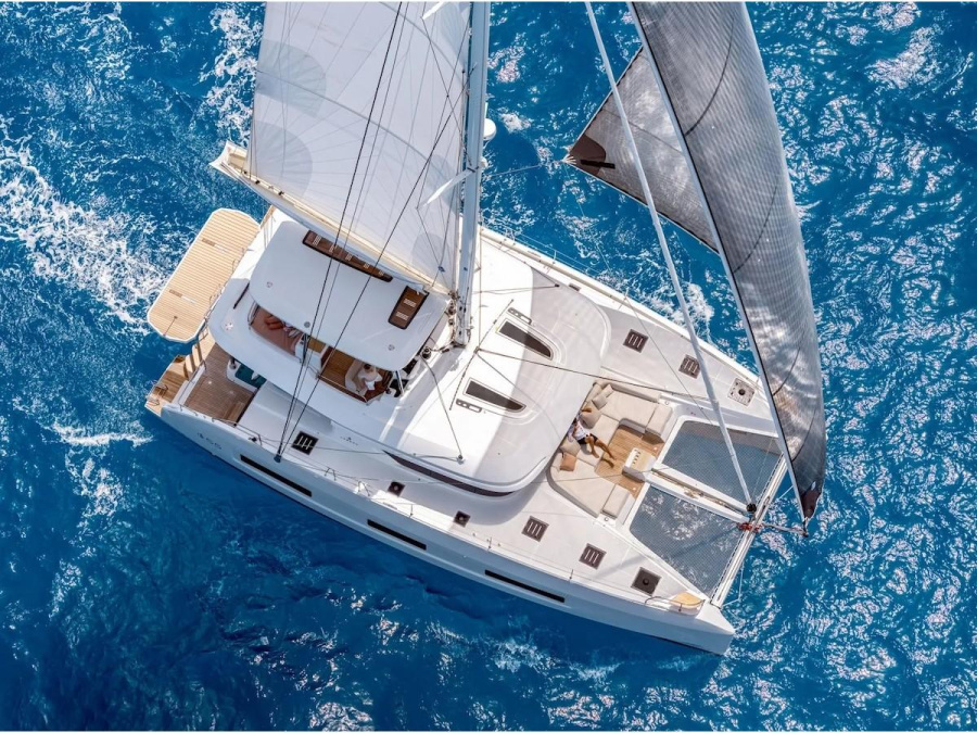 Main image - 0