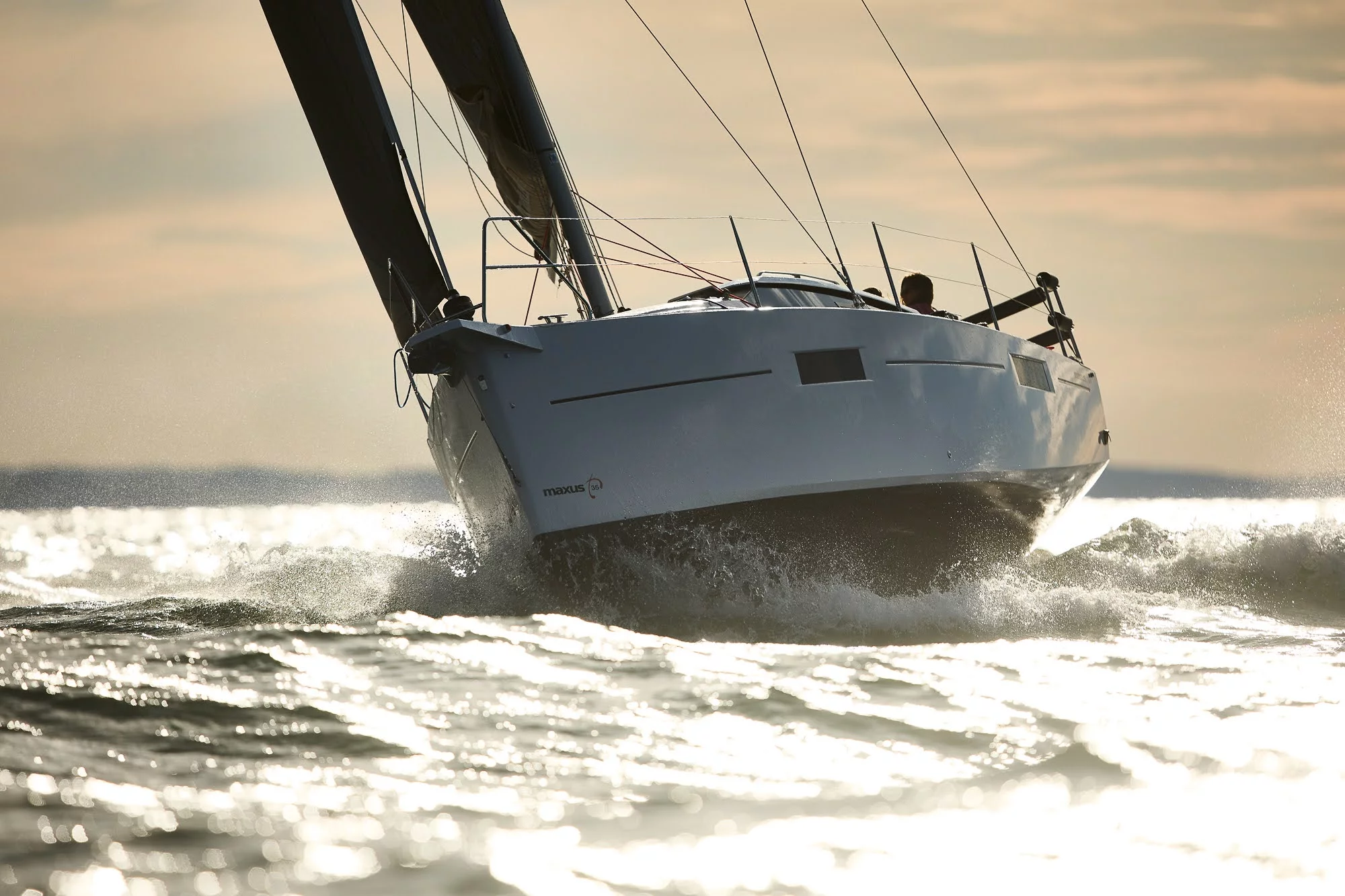Maxus 35 (see with our base extra options availability as Air Conditioned) (Angelmiles 1)  - 58