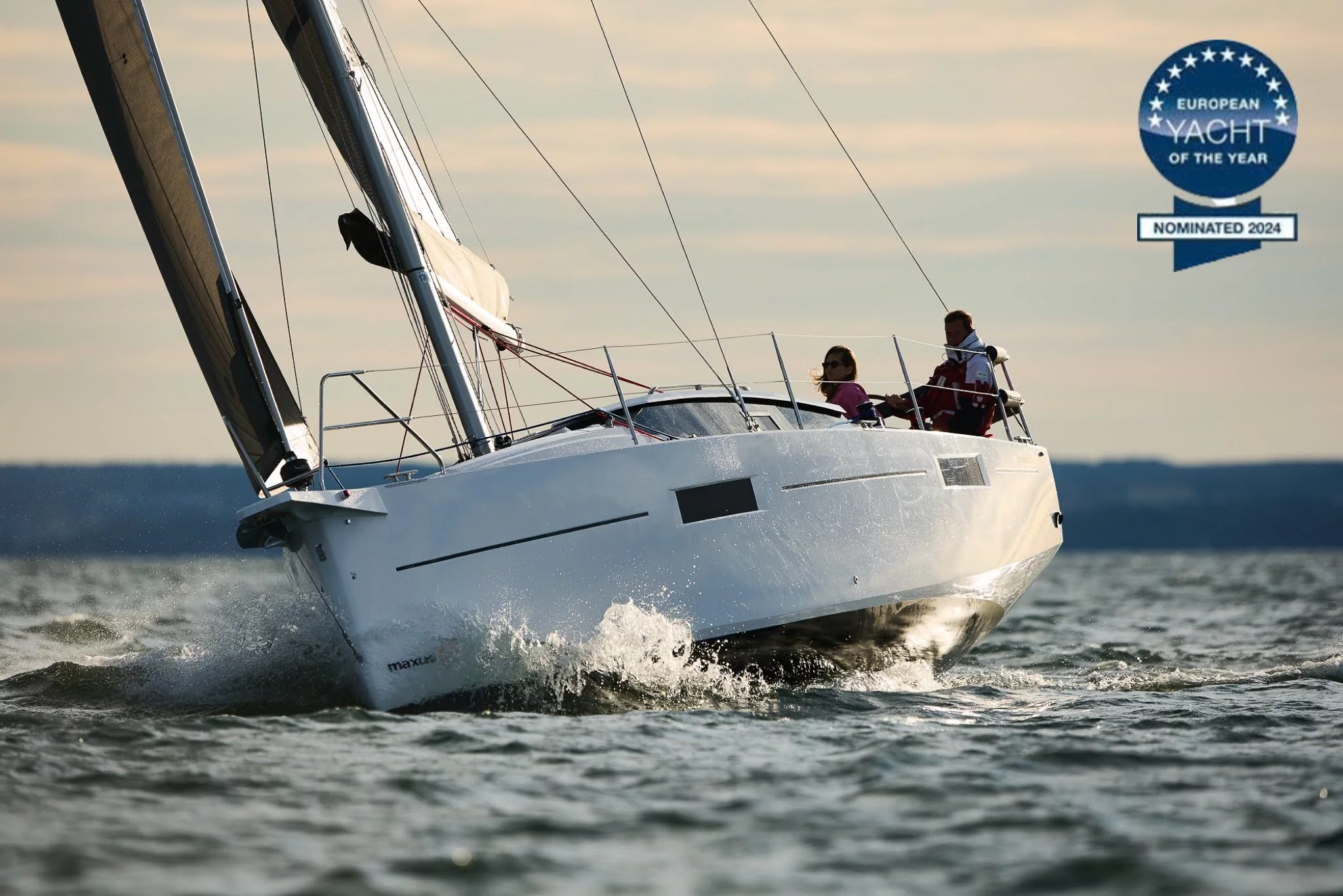 Maxus 35 (see with our base extra options availability as Air Conditioned) (Angelmiles 1)  - 86