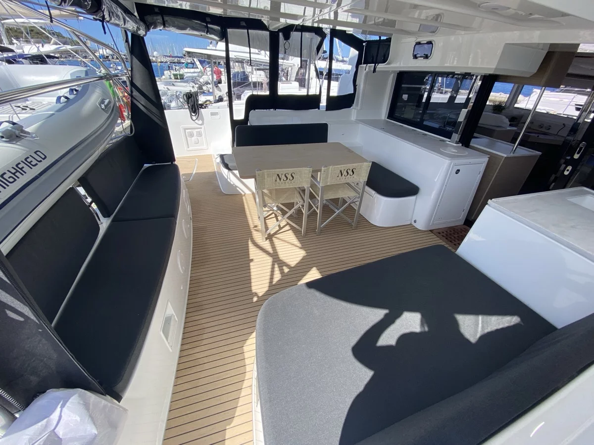 Lagoon 46 (Penelope)  - 15