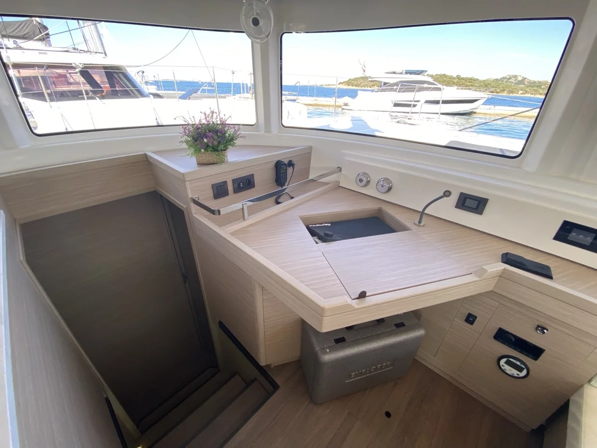 Lagoon 46 (Penelope)  - 19