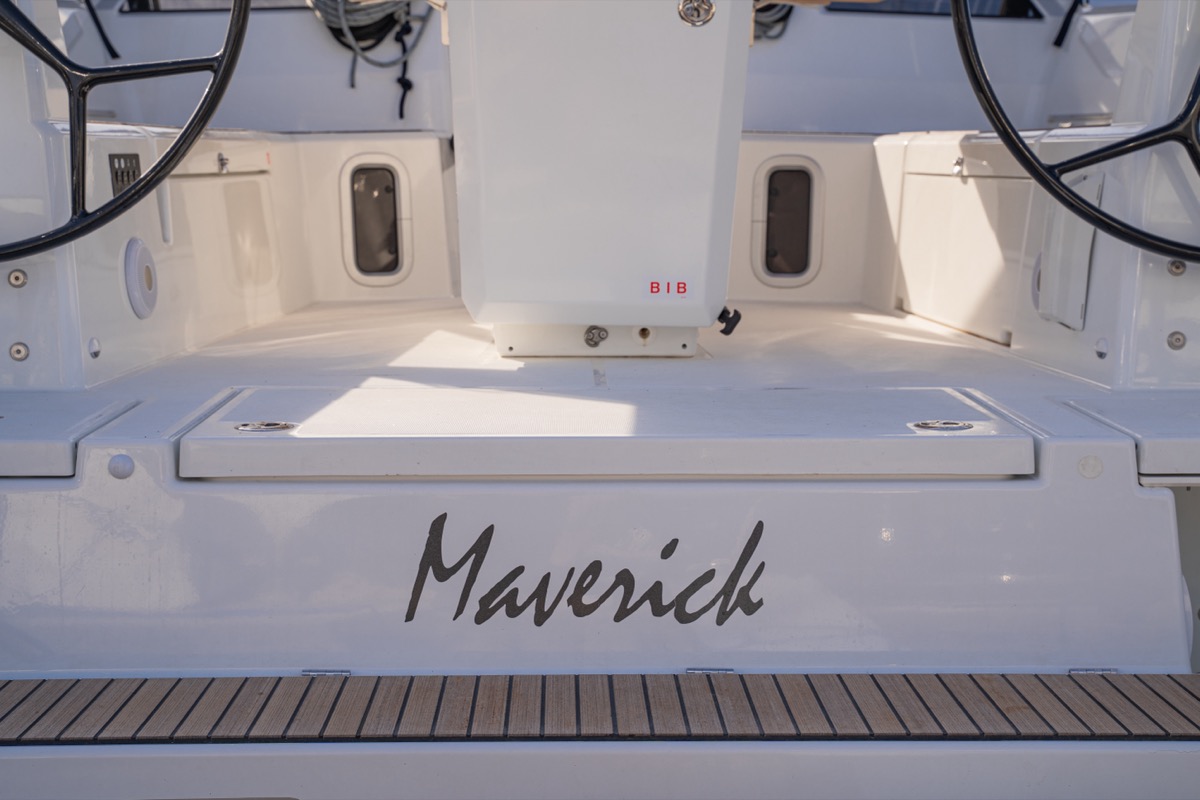 Photo #6 - Oceanis 40.1 (3cab) (Maverick) in Portisco - 16217