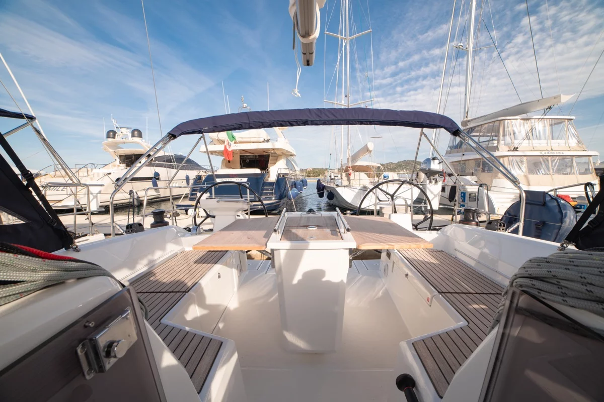 Oceanis 40.1 (3cab) (Maverick)  - 4