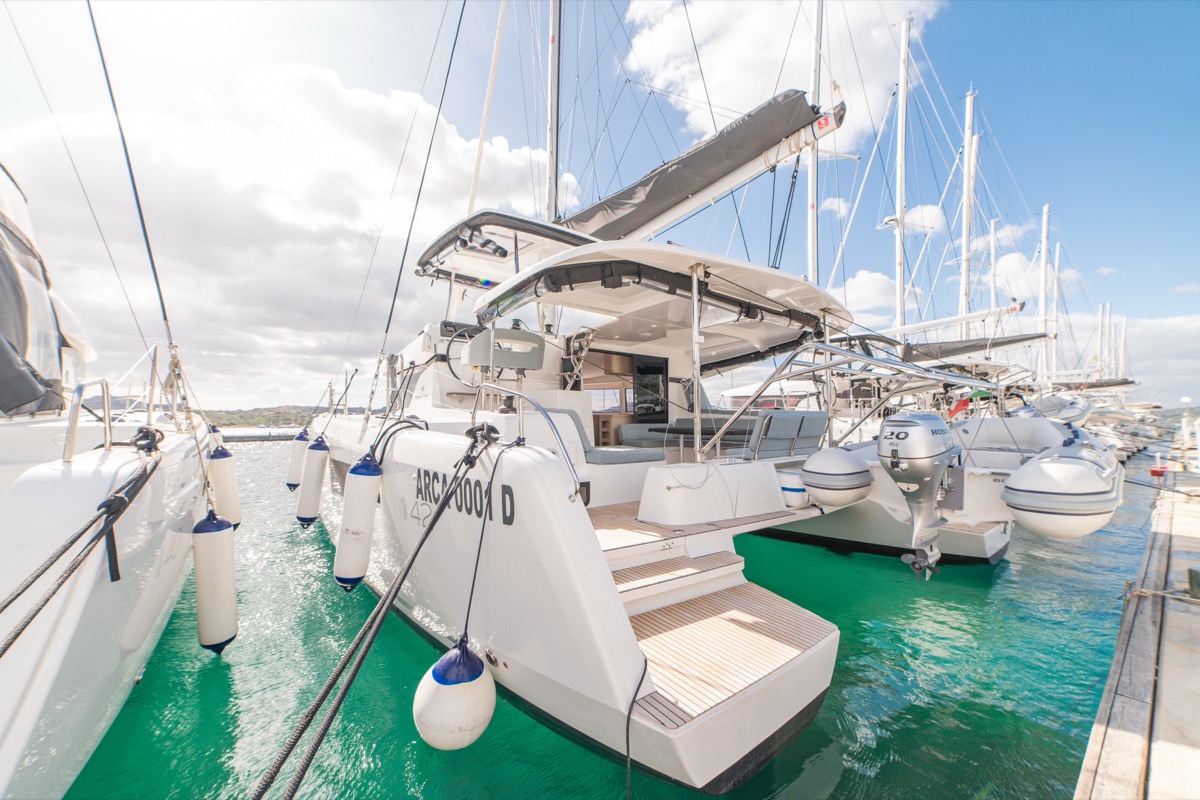 Photo #9 - Lagoon 42 (3 cab) (Arca 42) en Portisco - 16213