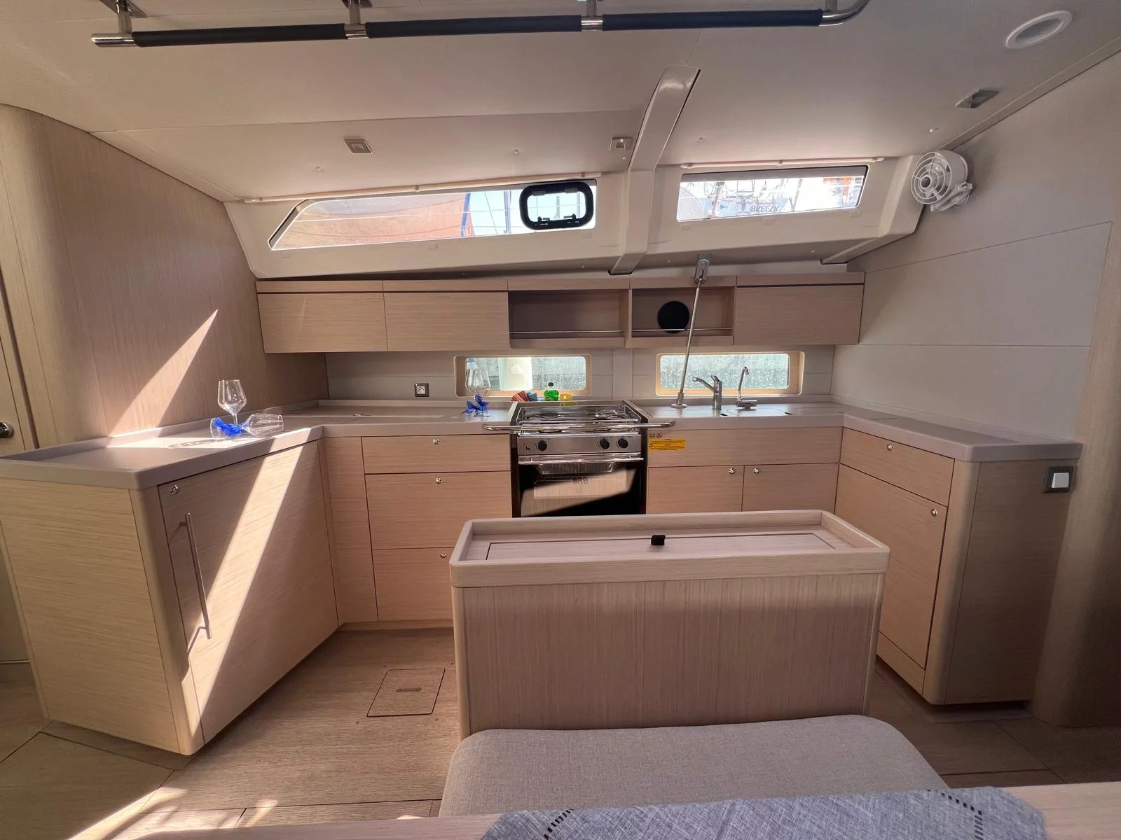 Oceanis 46.1 (4 cab) (Orione)  - 4