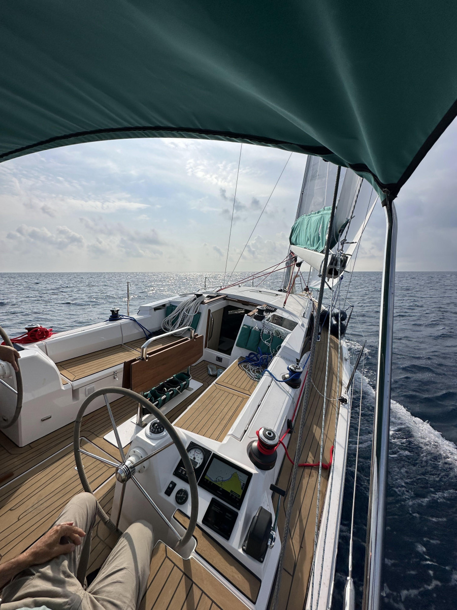 Maxus 35 (see with our base extra options availability as Air Conditioned) — photo 198