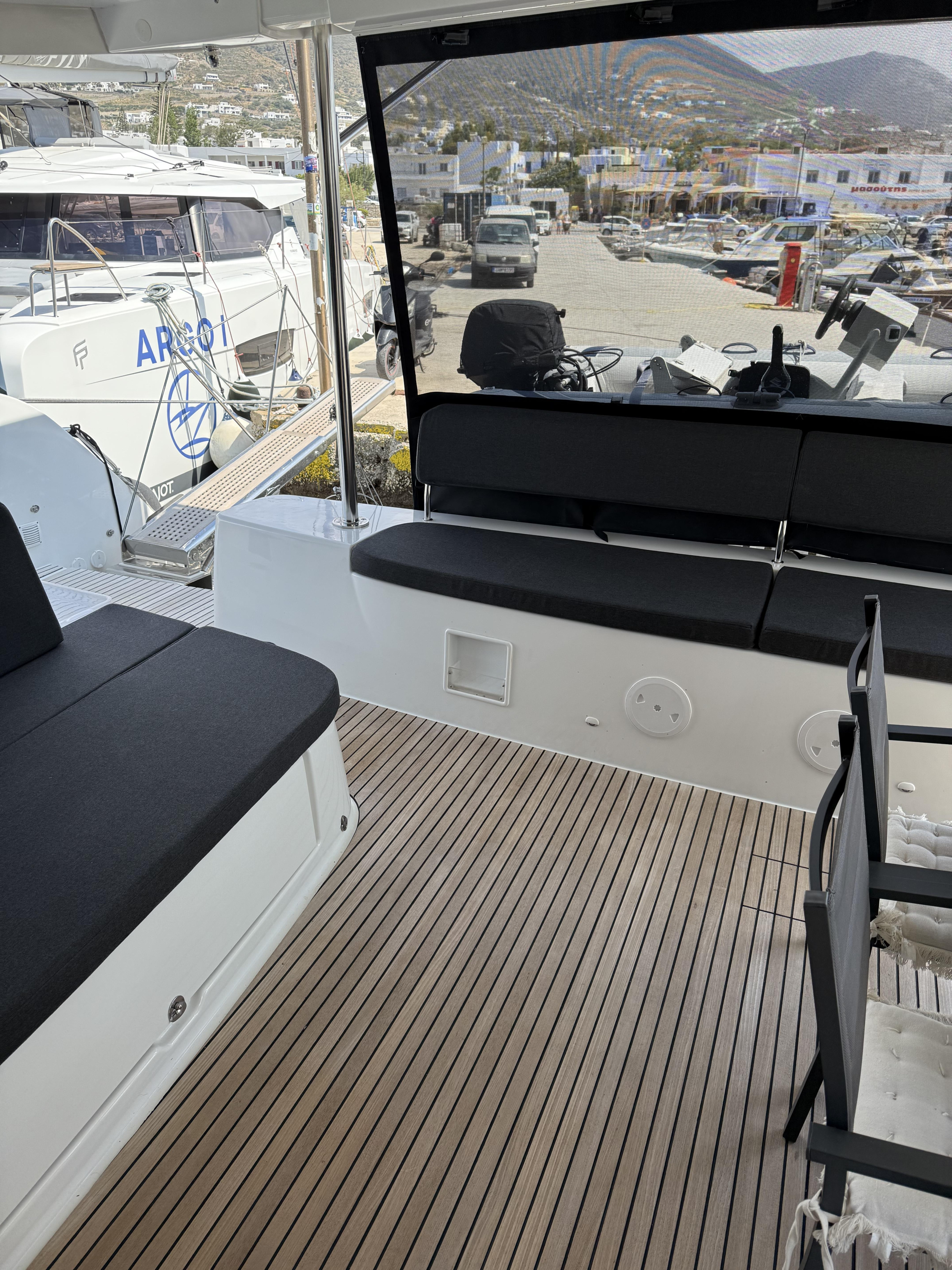 Lagoon 46 — photo 22