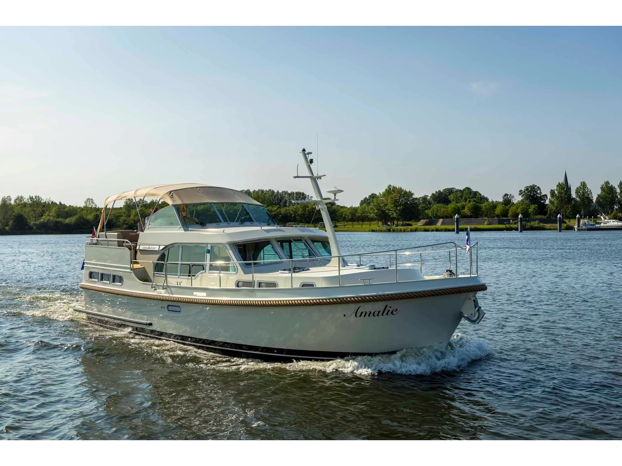 Linssen Grand Sturdy 40.0 AC (Amalie) Main image - 0
