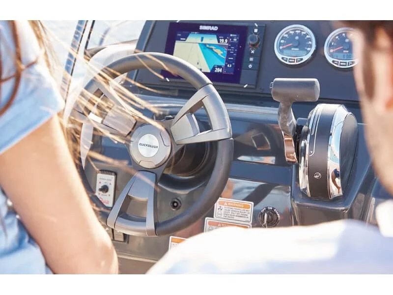 Quicksilver 605 Activ Open (No name) Interior image - 8