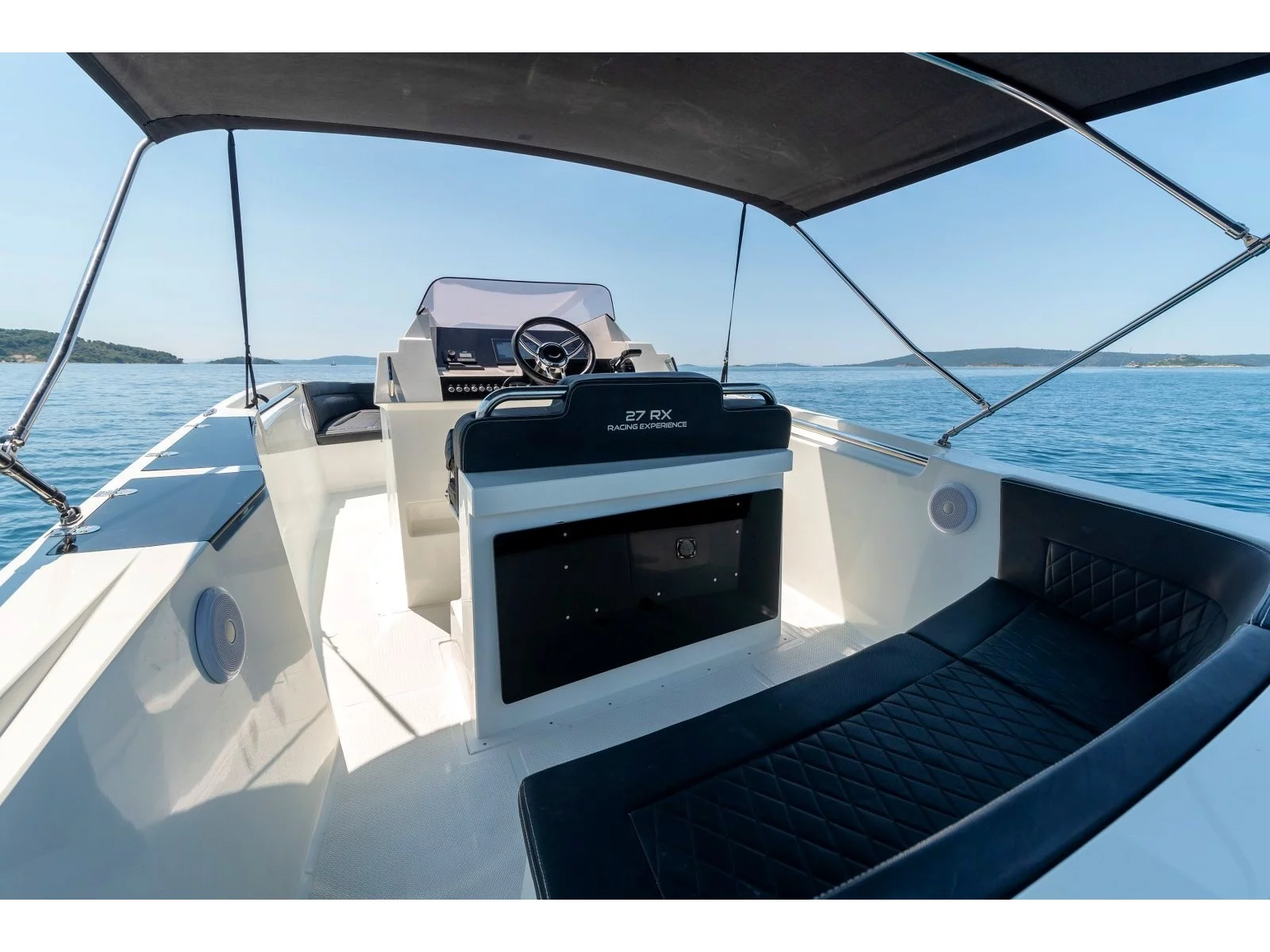 Pacific Craft 27 RX (Bahamas) Interior image - 10