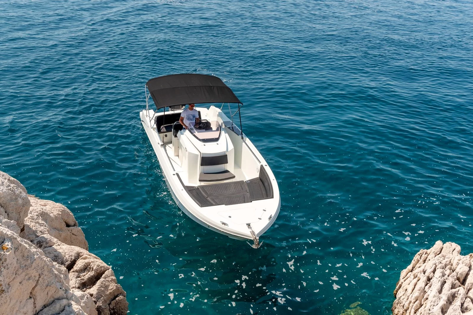 Pacific Craft 27 RX (Bahamas)  - 9