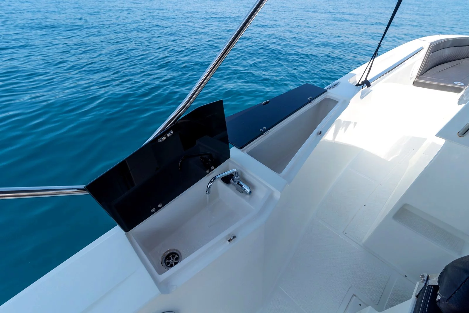 Pacific Craft 27 RX (Bahamas)  - 7