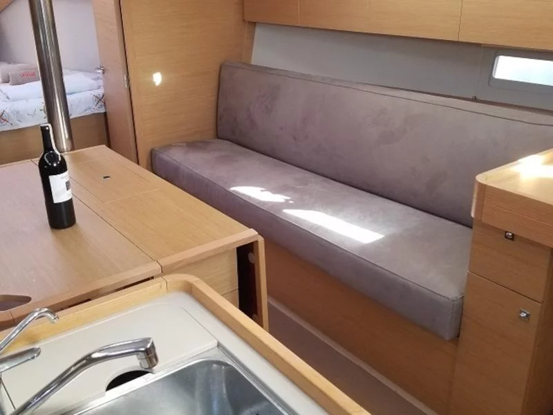 Dufour 360 2 Cabin (Ares) Interior image - 5